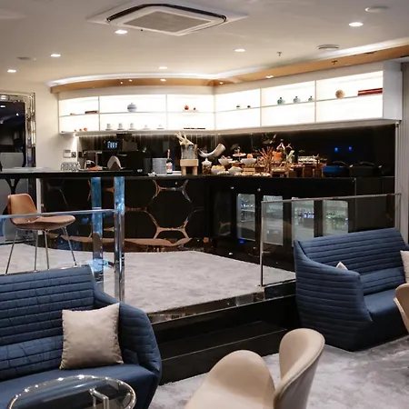 Renaissance 5* Esmirna