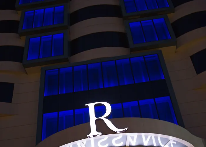 Hotel Renaissance Esmirna