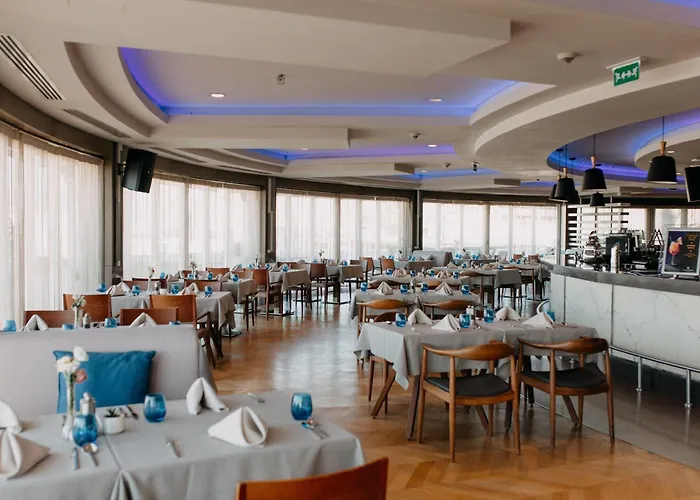 Renaissance Hotel İzmir