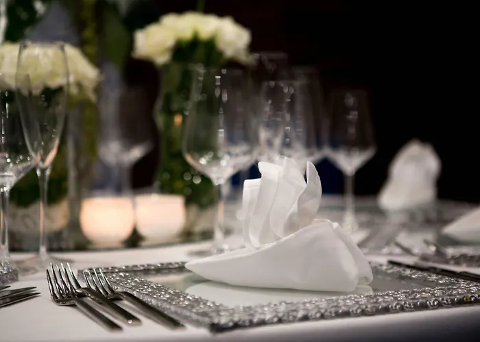 Renaissance 5* Σμύρνη