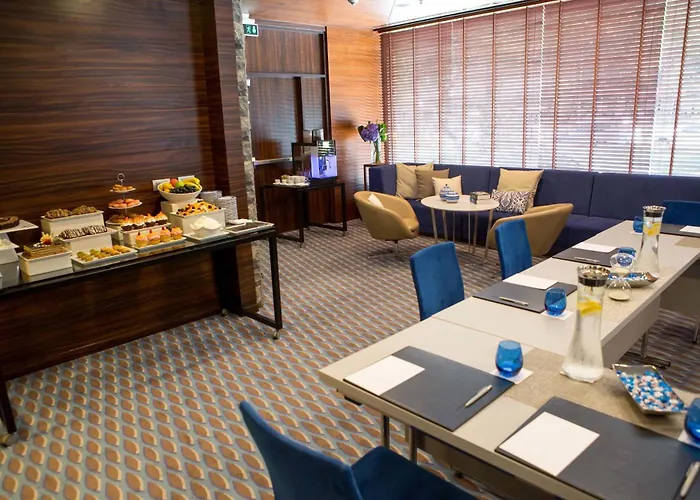 ルネッサンス イズミール イズミル