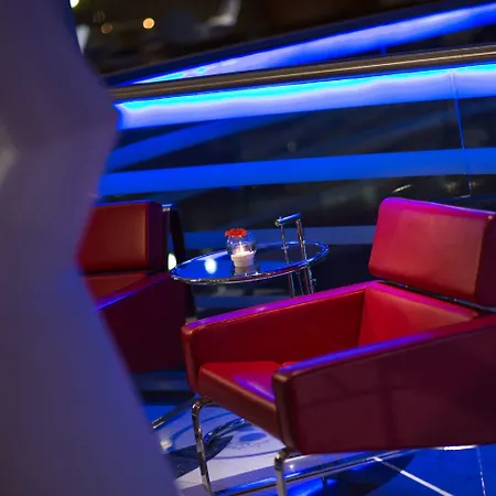 מלון Renaissance איזמיר