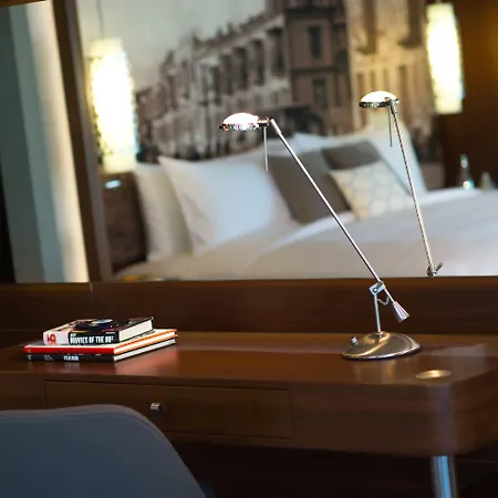 Hotel Renaissance