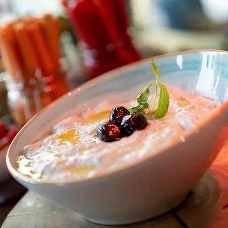 Hotell Renaissance Izmir