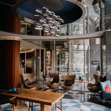 Hotell Renaissance 5*