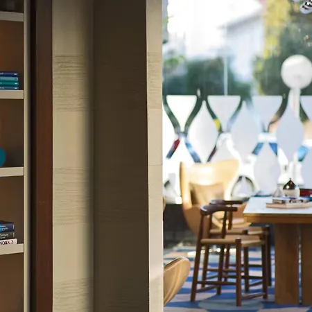 Renaissance 5* Izmir