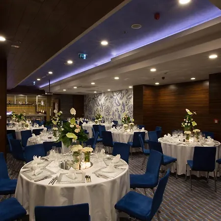 Hotel Renaissance Izmir