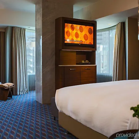 Renaissance Hotel