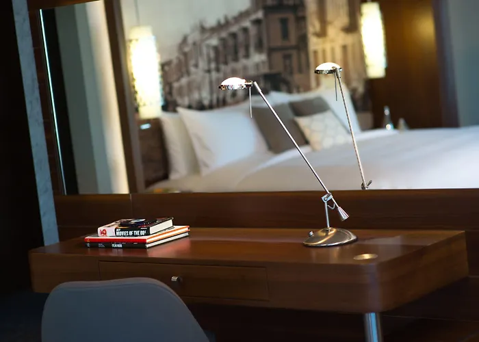 Hotel Renaissance