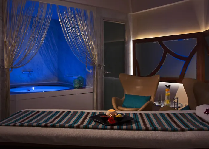 Renaissance İzmir