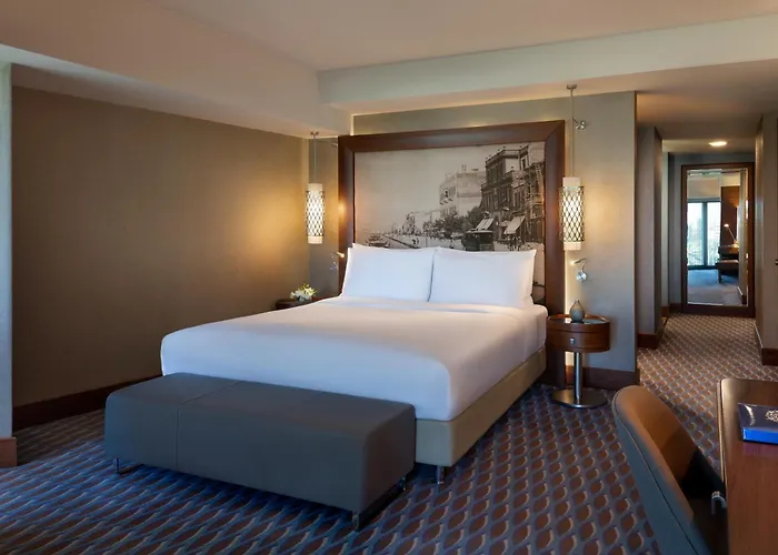 Hotel Renaissance İzmir