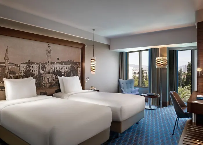 Renaissance İzmir