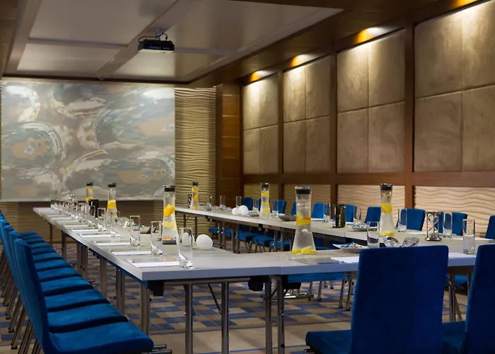 Renaissance Hotel İzmir