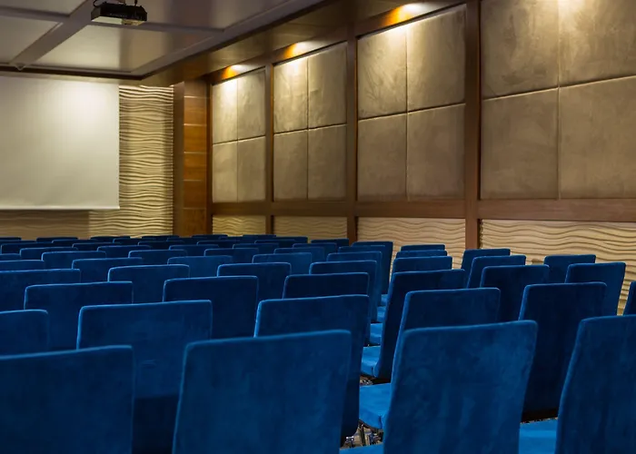 ルネッサンス イズミール